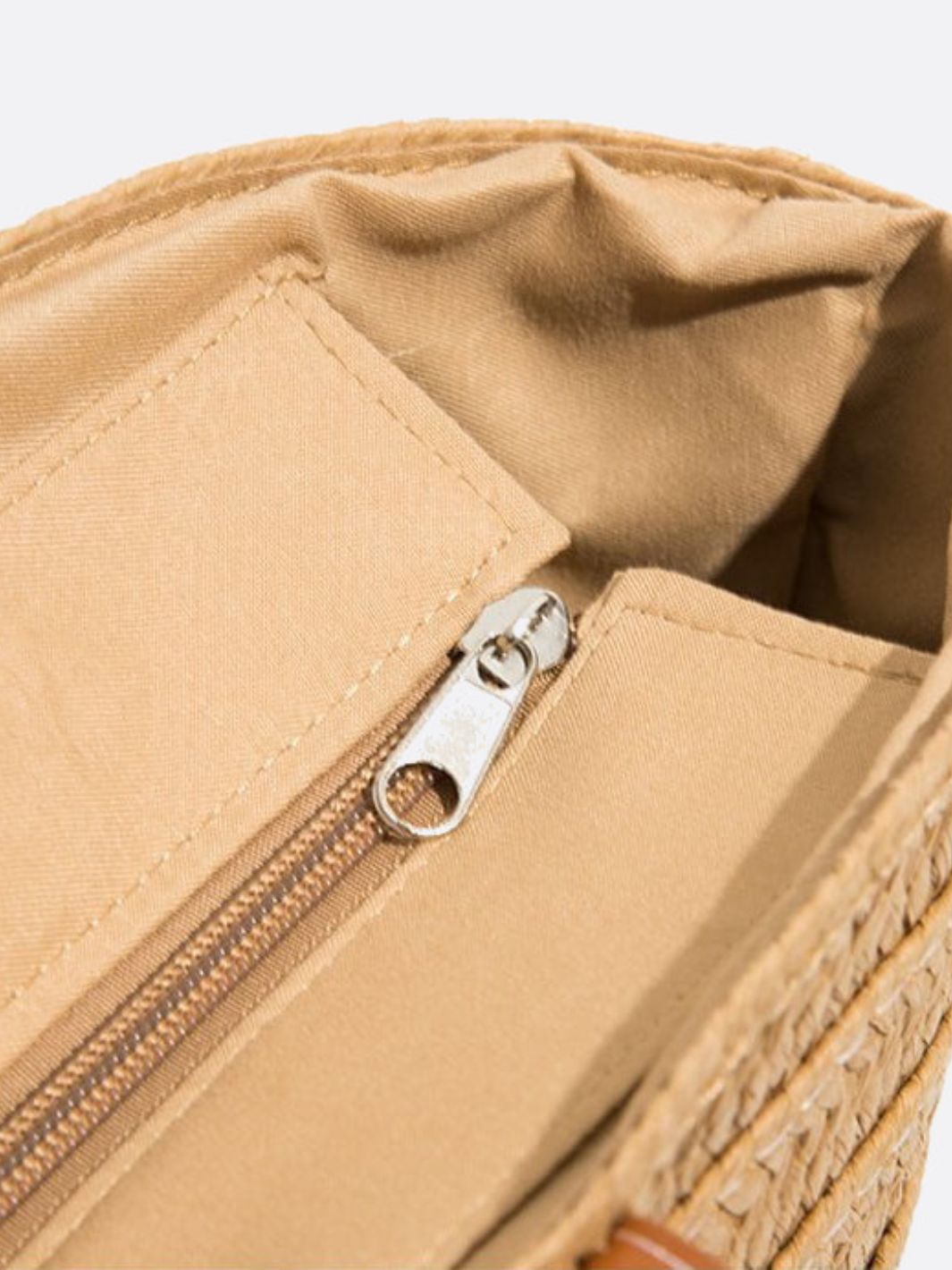 VELUXA | Woven Straw Tote Bag – Structured Trapeze Design with Shoulder Straps